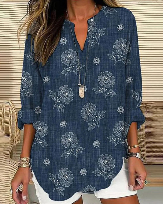 Lässige bluse mit blumendruck