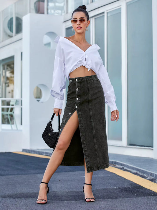 Langer Jeansrock mit Schlitz